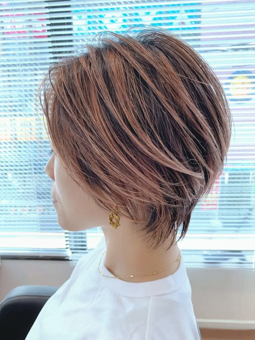 ショート カラー ハイトーンカラー ショートヘア beauty: beast 中目黒店のヘアスタイル