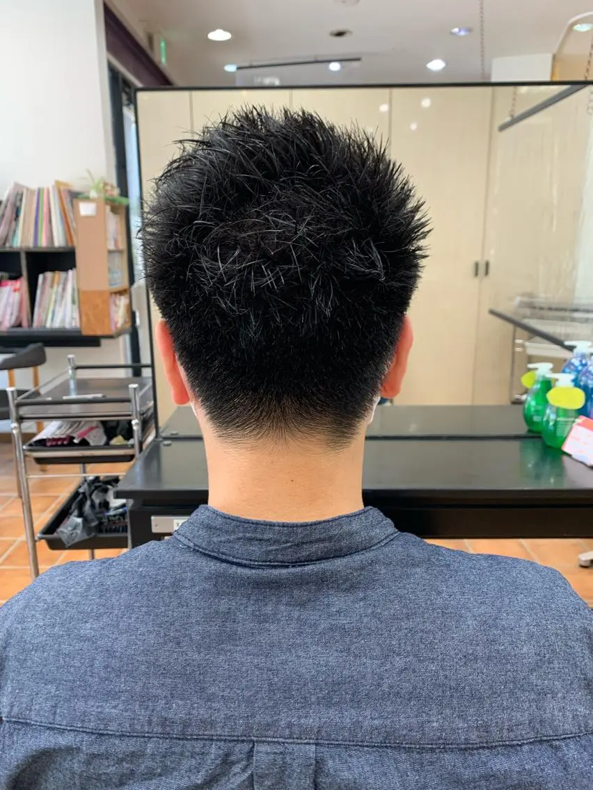 メンズ フリーランス理美容師 いさかのヘアスタイル