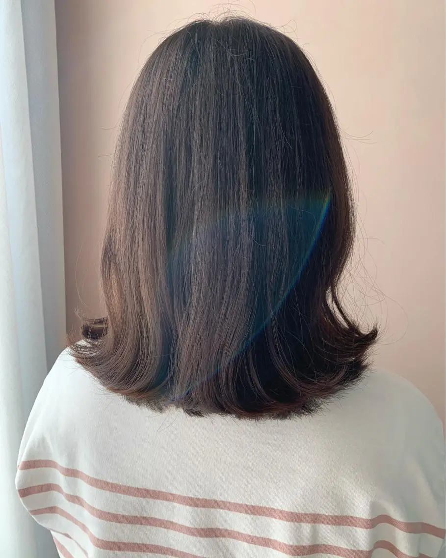 セミロング カラー ブラウンカラー チョコレートブラウン hubhair レイヤー/透明感のヘアスタイル