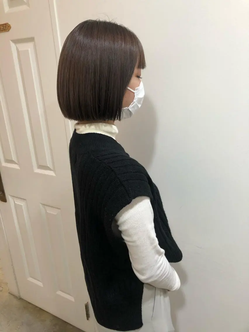 ショート カラー カット ヘアカラー トリートメント MIOベージュカラー 柔らかいカラーのヘアスタイル