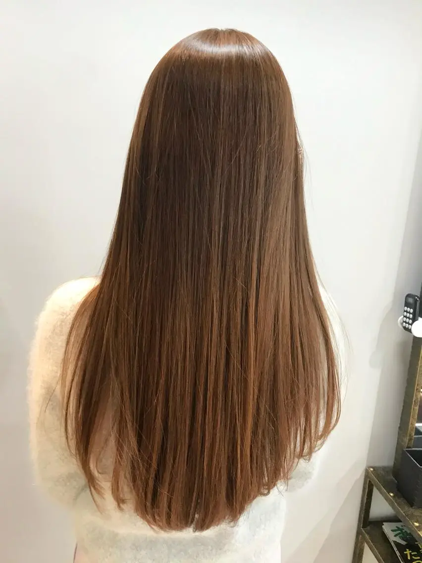 ロング ヘアカラー 髪質改善✨透明感カラ ー🌈シエルブルーのヘアスタイル