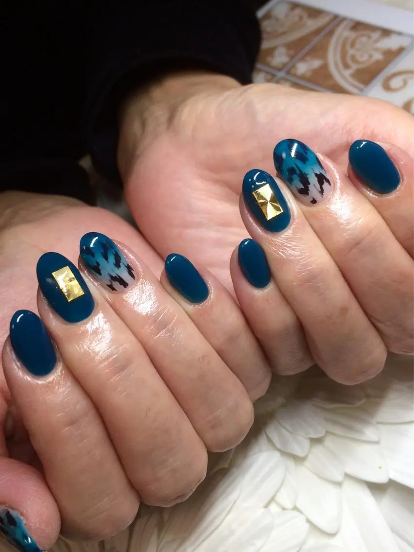 ネイル グラデーション ハンドネイル Nailsalon E's cafeのネイルデザイン