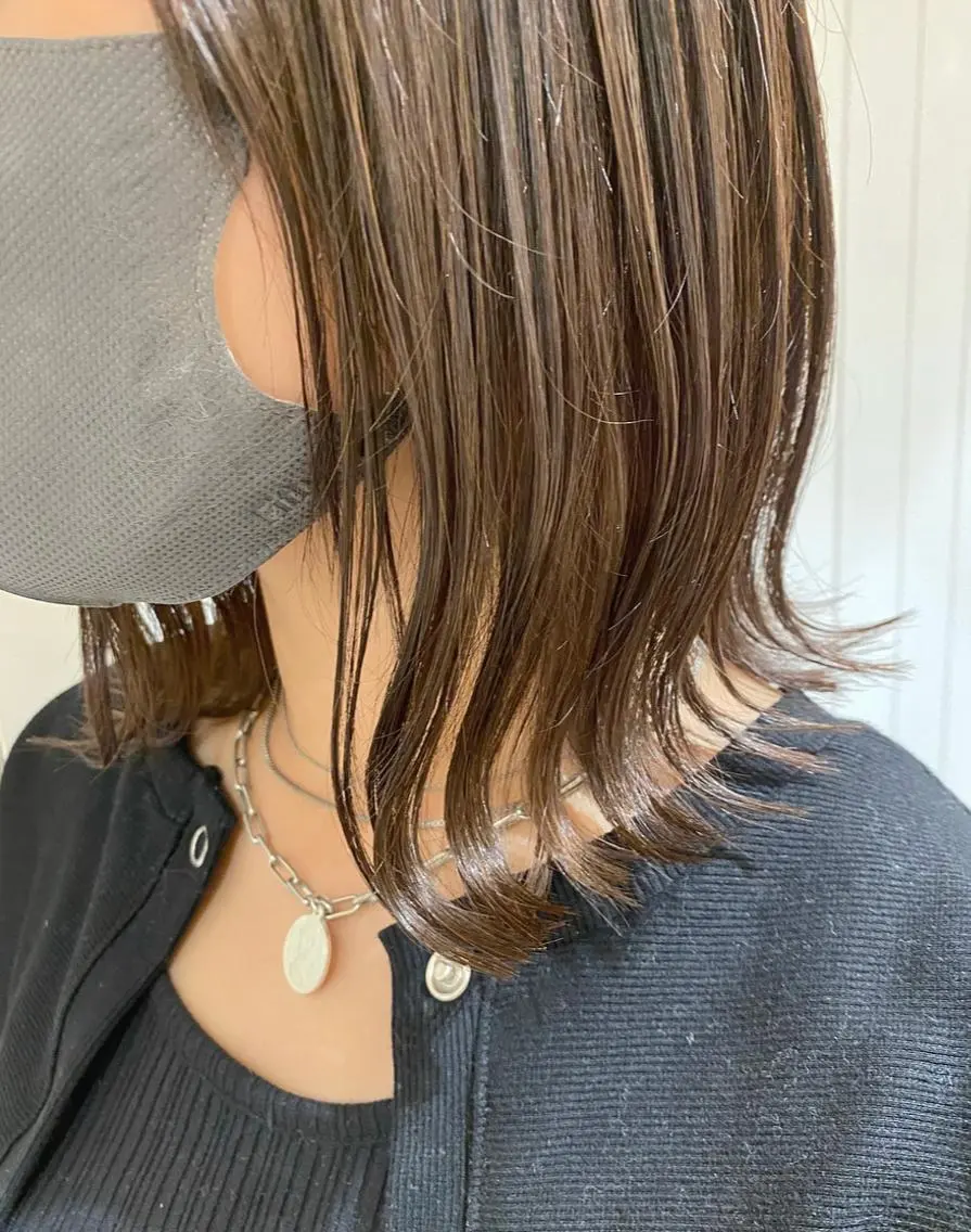 ミディアム 🫧顔周りカット 🫧樫村優香のヘアスタイル
