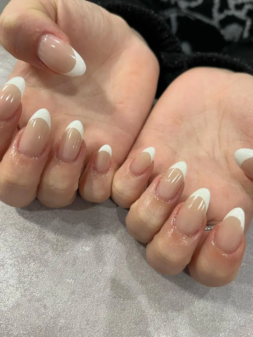 ネイル フレンチネイル 鶴橋wooone nail.rieのネイルデザイン