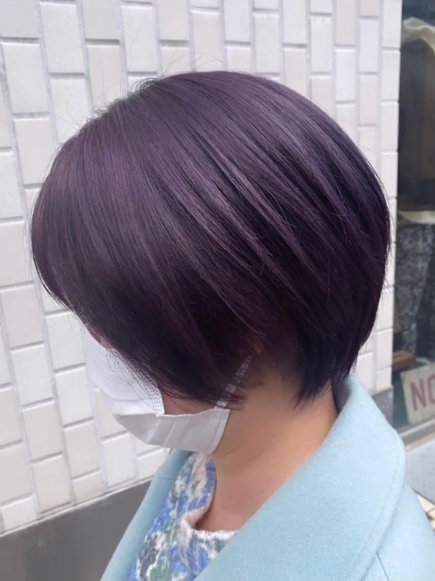 ショート カラー ハイトーンカラー ラベンダーカラー パープルカラー バイオレットカラー 女性目線でつくる ショートayakaのヘアスタイル