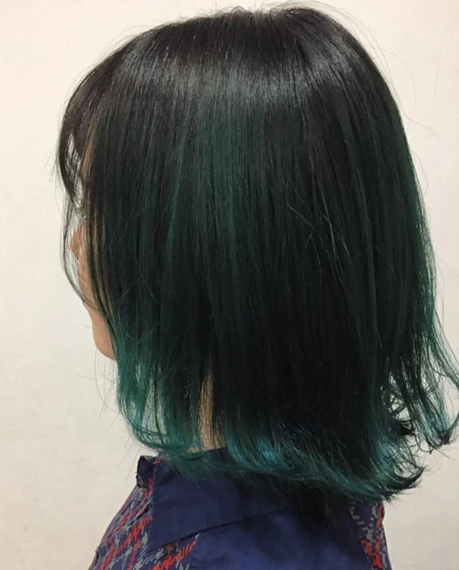 ミディアム カラー 脱白髪染め美容師 竹内涼乃のヘアスタイル