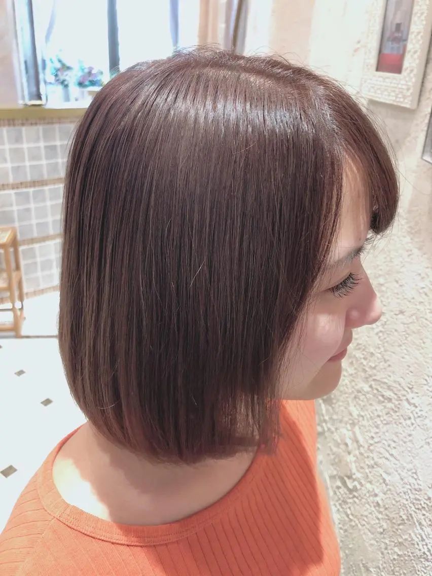 ミディアム ボブ カット ヘアカラー トリートメント 代表山口ひな 髪質改善のプロのヘアスタイル
