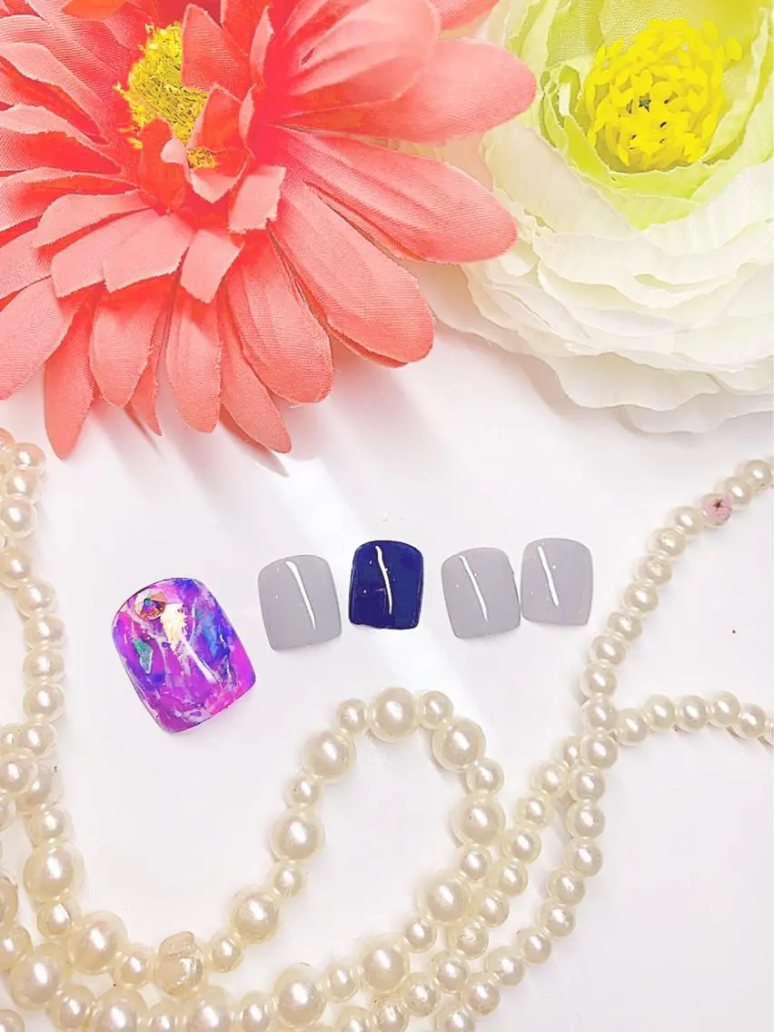 ネイル アートネイル フットネイル GLITTER NAILS高速長田のマツエク・マツパデザイン