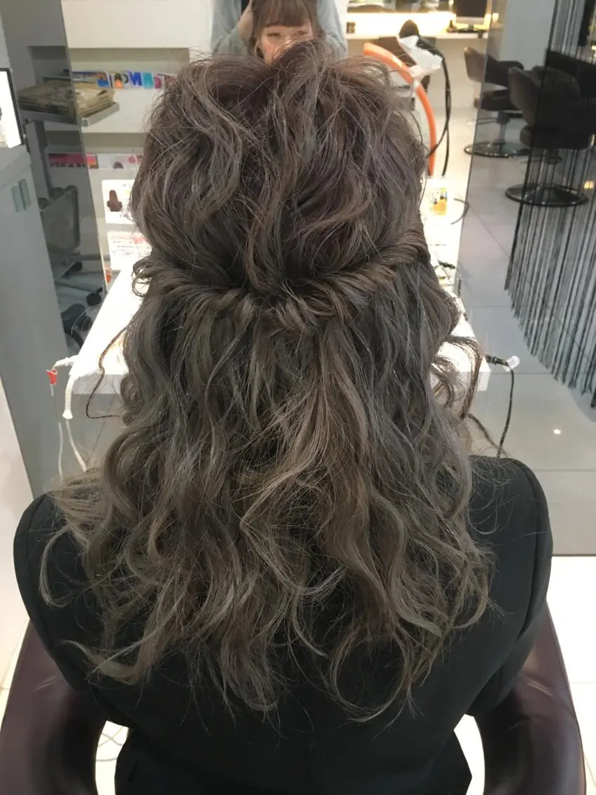 ミディアム セミロング ロング カラー ヘアアレンジ ハーフアップ NORME経堂 nonのヘアスタイル