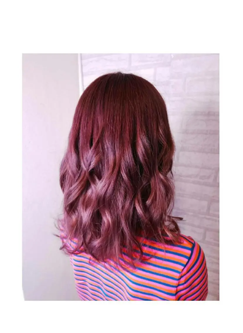 セミロング ヘアカラー RU RIのヘアスタイル