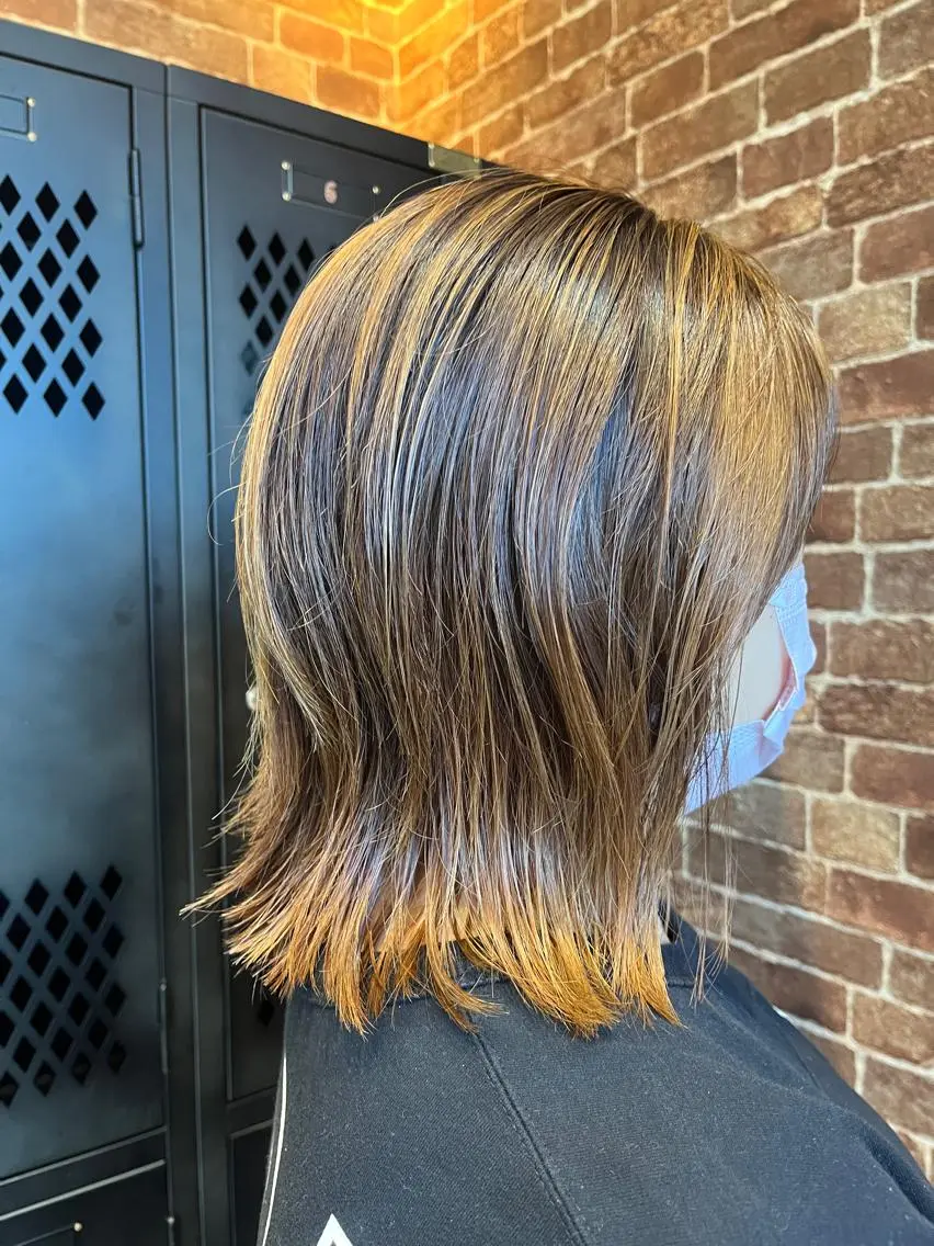 ミディアム パーマ ヘアアレンジ メンズ キッズ ネイル マツエク・マツパ アイブロウ メンズブリーチ メンズハイライト メンズインナーカラー メンズ韓国風 眉カラー 久木原 ゆりのヘアスタイル