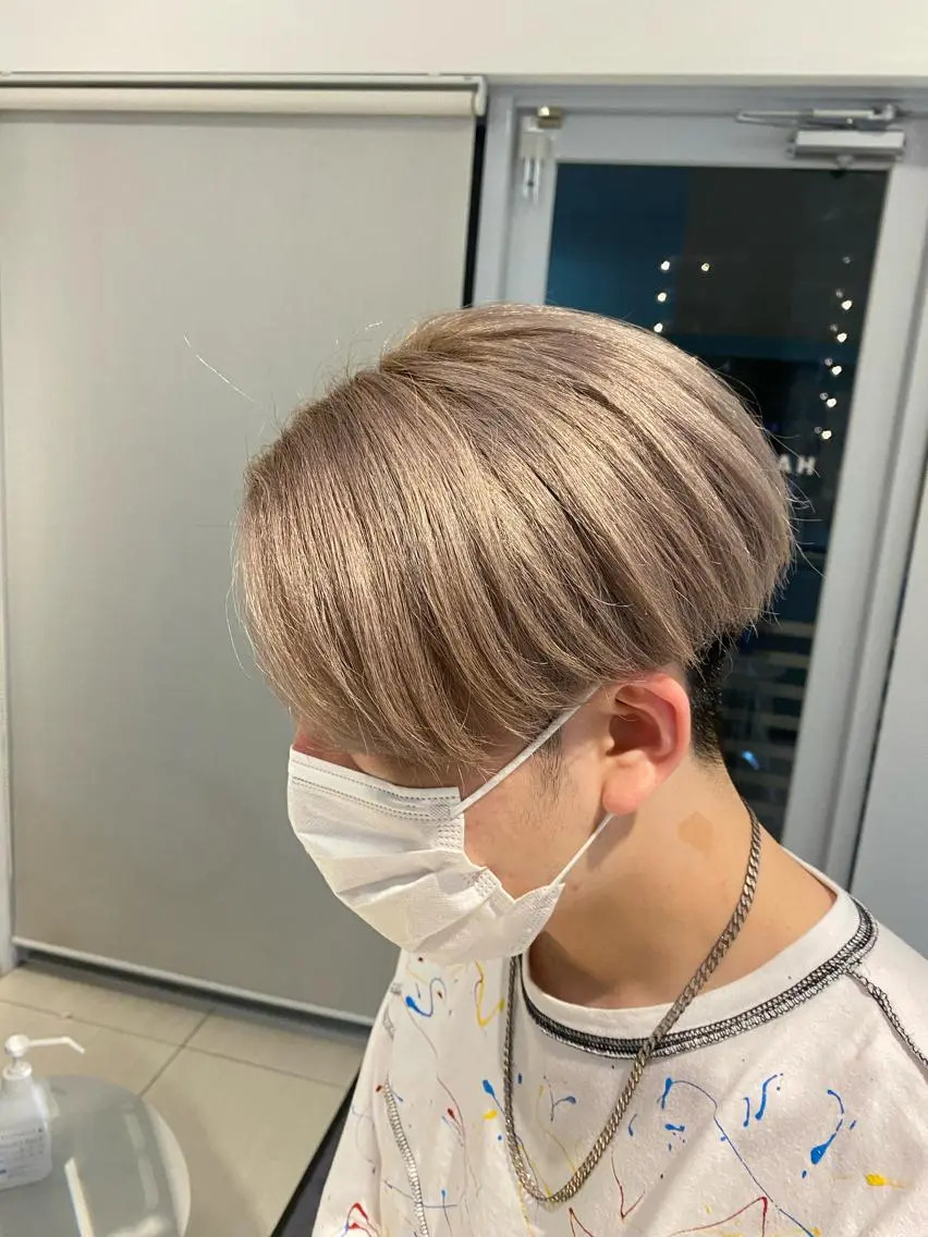 ショート カラー メンズ ヘアカラー 土井 祐之介のヘアスタイル