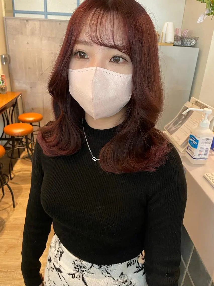 ミディアム くびれヘア カット ヘアカラー トリートメント 🕊miki モテ髪🫧のヘアスタイル