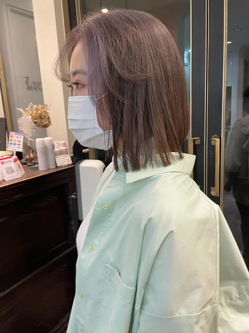 ミディアム カラー 大人girly🛋️ 🤍yukakoのヘアスタイル