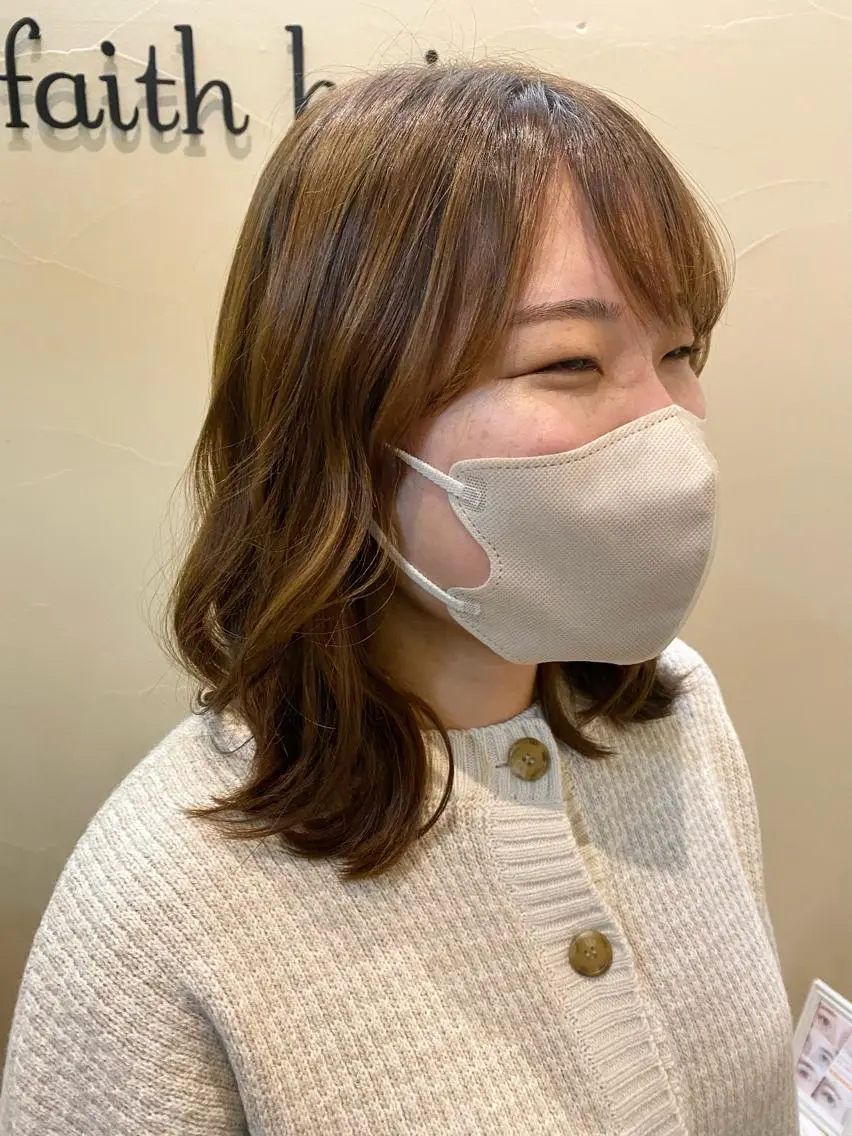 ミディアム レイヤーカット 大形 誉のヘアスタイル