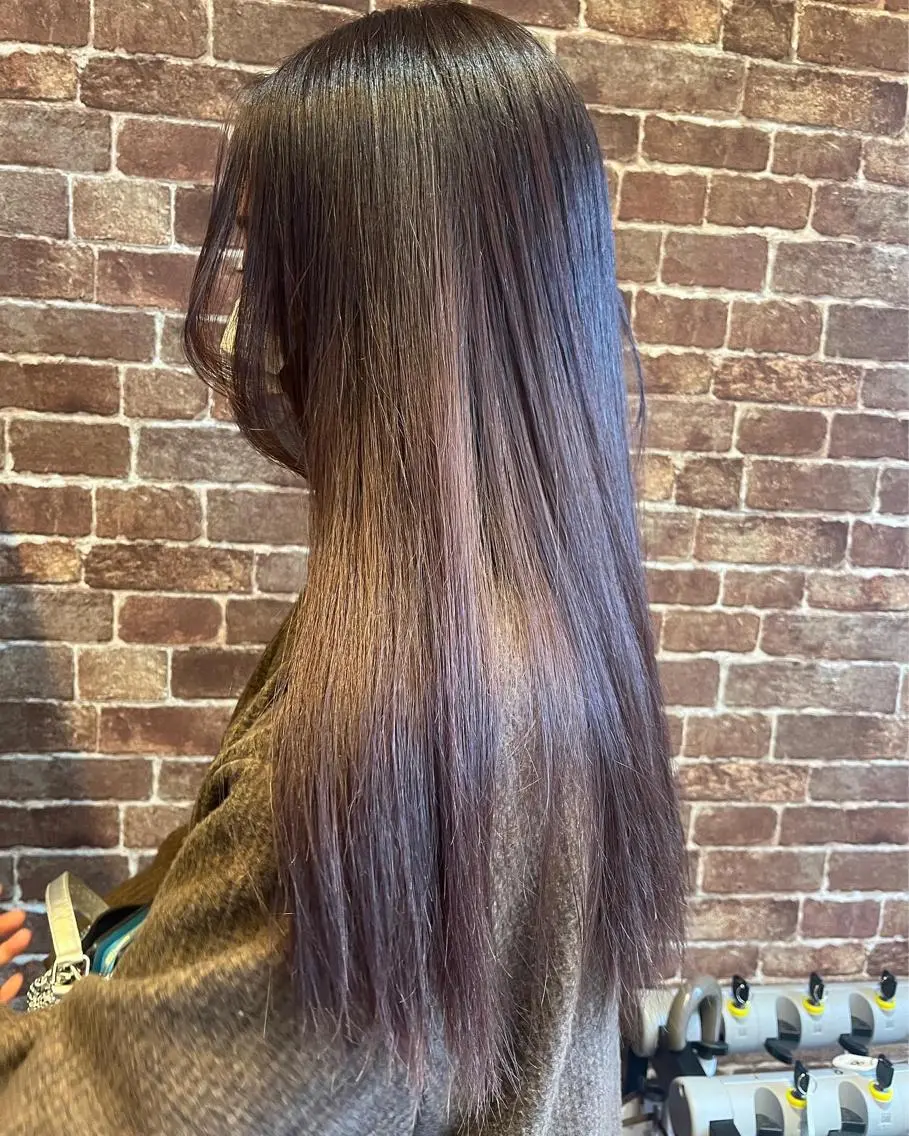 セミロング カラー パーマ ヘアアレンジ メンズ キッズ ネイル マツエク・マツパ アイブロウ メンズブリーチ メンズハイライト メンズインナーカラー メンズ韓国風 ブリーチ 久木原 ゆりのヘアスタイル