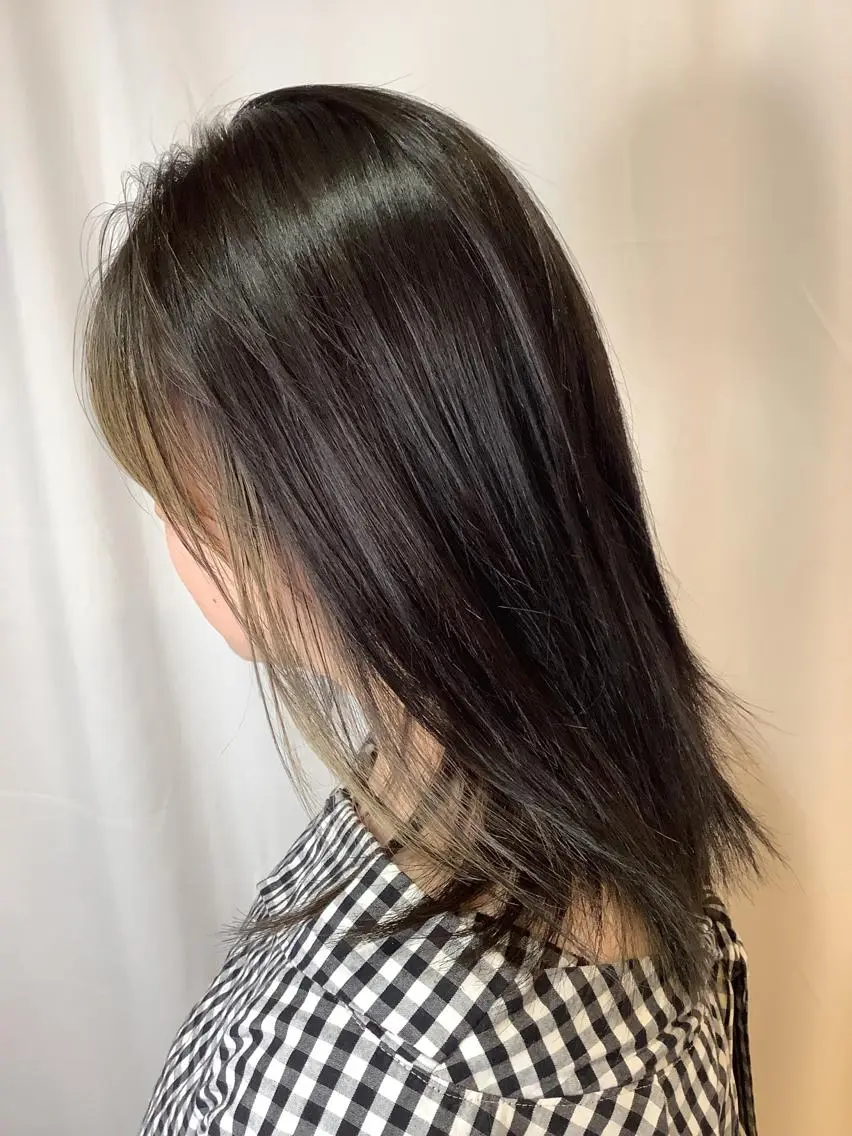 カラー ミストバング  フェイスフレーミング 稲田 全将のヘアスタイル