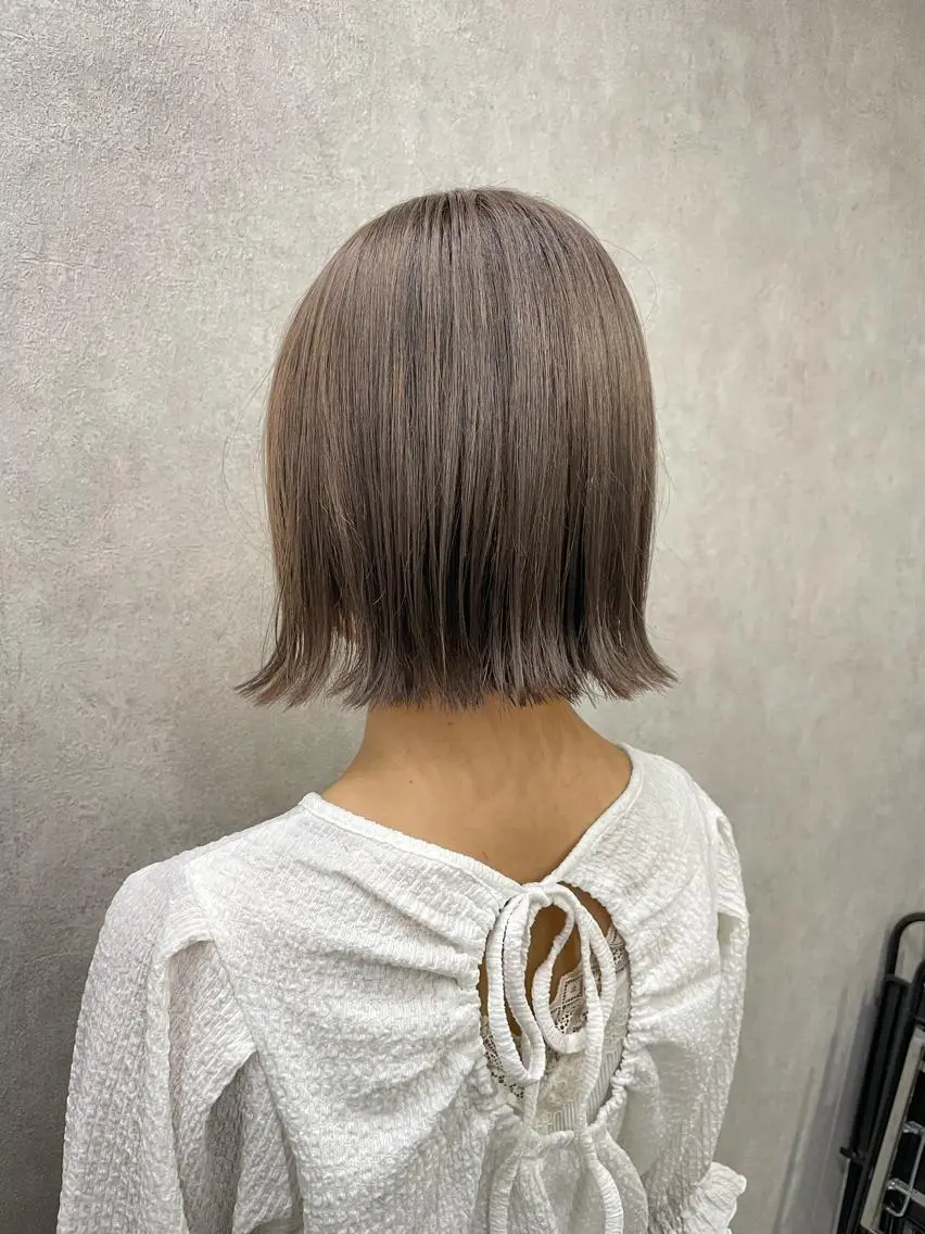 ショート カラー アッシュ アッシュグレー アッシュグレージュ グレージュ いなみね はるきのヘアスタイル