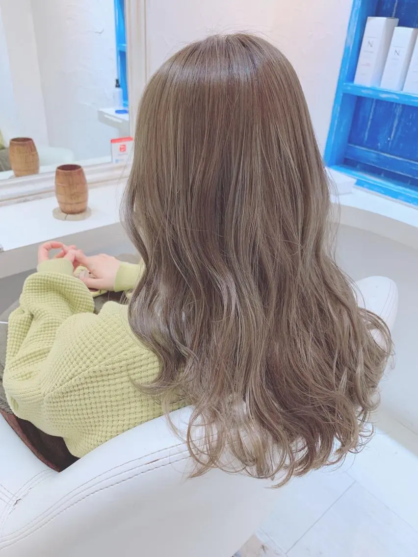 セミロング カラー 中目黒✂︎店長✂︎ TOMOHIROのヘアスタイル