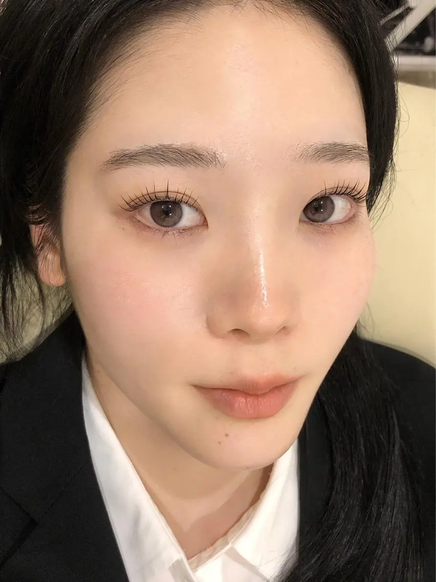 ネイル マツエク・マツパ アイブロウ 眉カラー 韓国風マツエク パリジェンヌラッシュリフト まつげパーマ ワンホンマツエク ハンドネイル フットネイル ハンドケア Nail&eye Belire 新宿のネイルデザイン