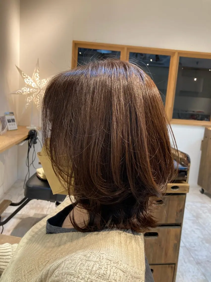ミディアム カラー ボブ くびれヘア 【女性指名No.1】 西口直子のヘアスタイル