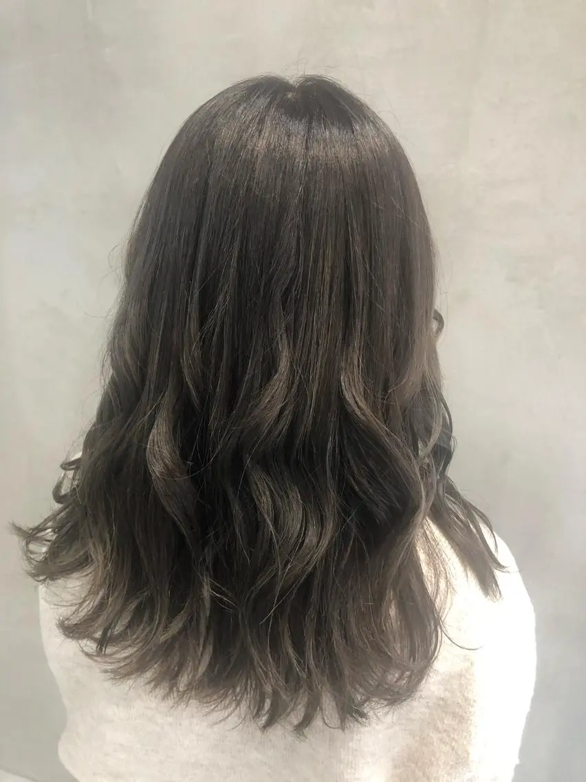セミロング カラー ヘアアレンジ ヘアカラー トリートメント ヘアセット TOKI /透明感/原宿のヘアスタイル
