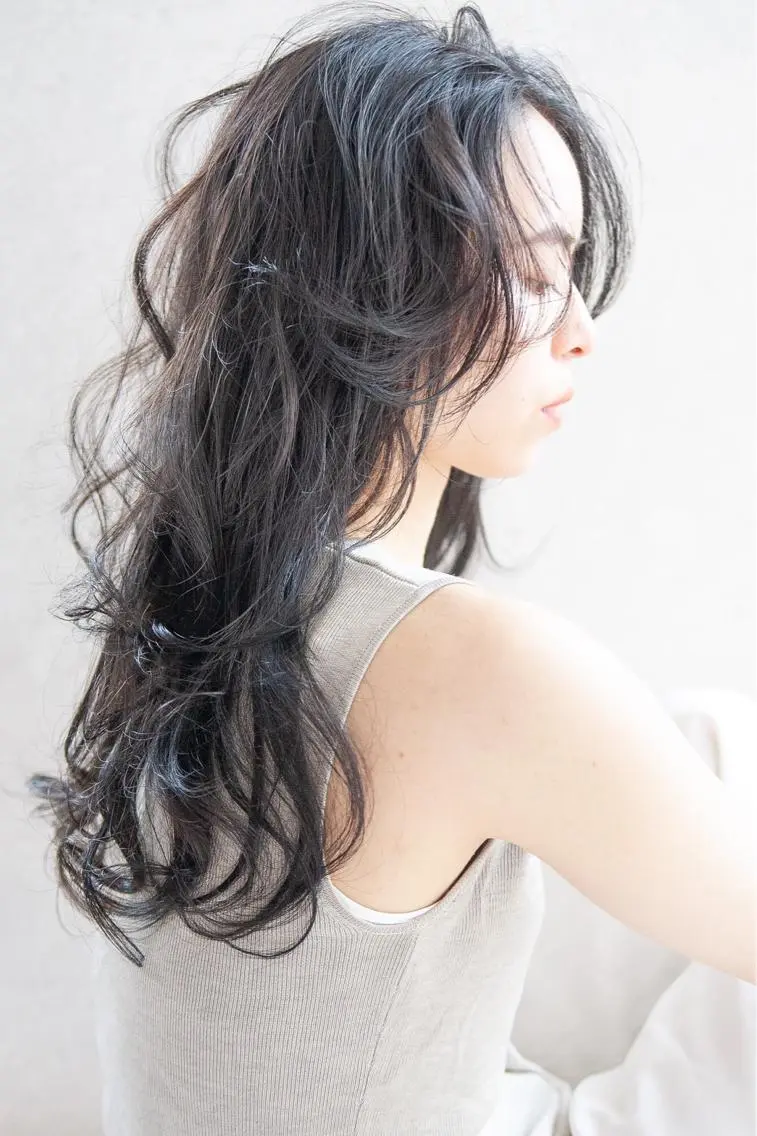 ロング カラー ヘアアレンジ ミニボブ/ブリーチ 🌈MISATOのヘアスタイル