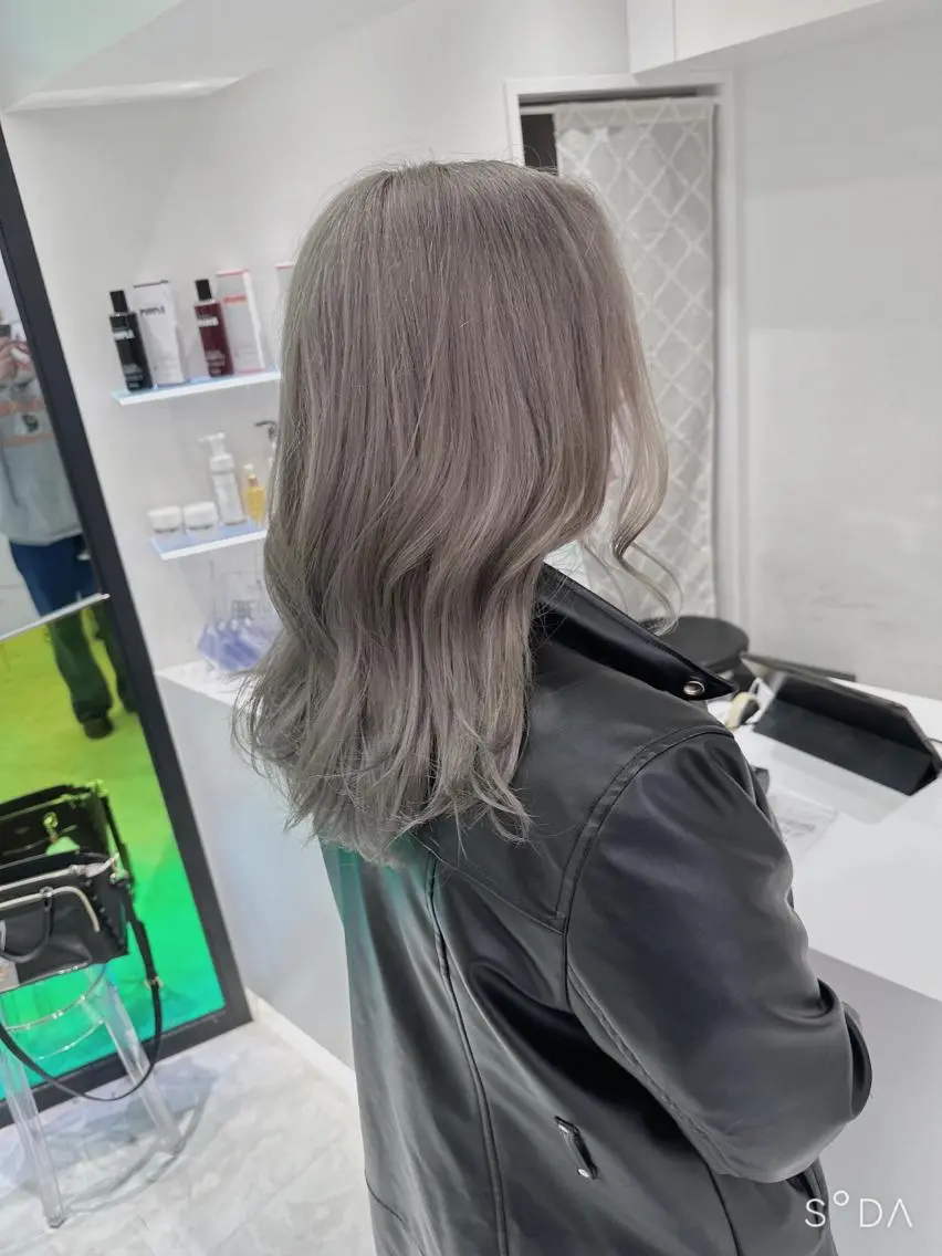 セミロング カラー ヘアアレンジ ダブルカラー｜ なおき｜池袋美容師のヘアスタイル
