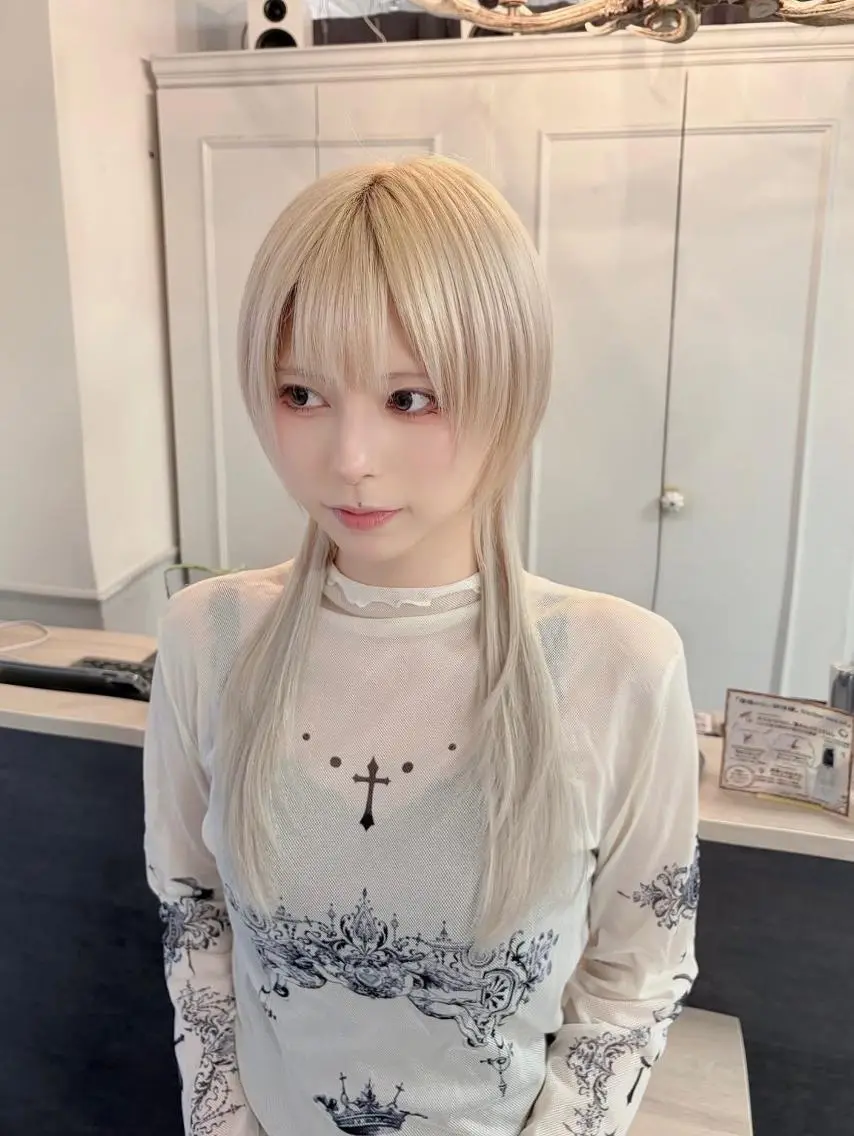 ミディアム カラー エクステ ウルフカット カット エクステ ハネエクステ表参道/ 羽エクステSpicaのヘアスタイル