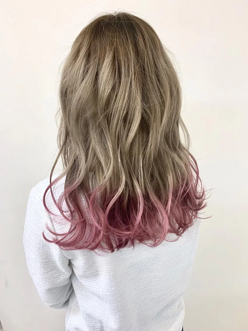 ミディアム 穐田 司樹のヘアスタイル