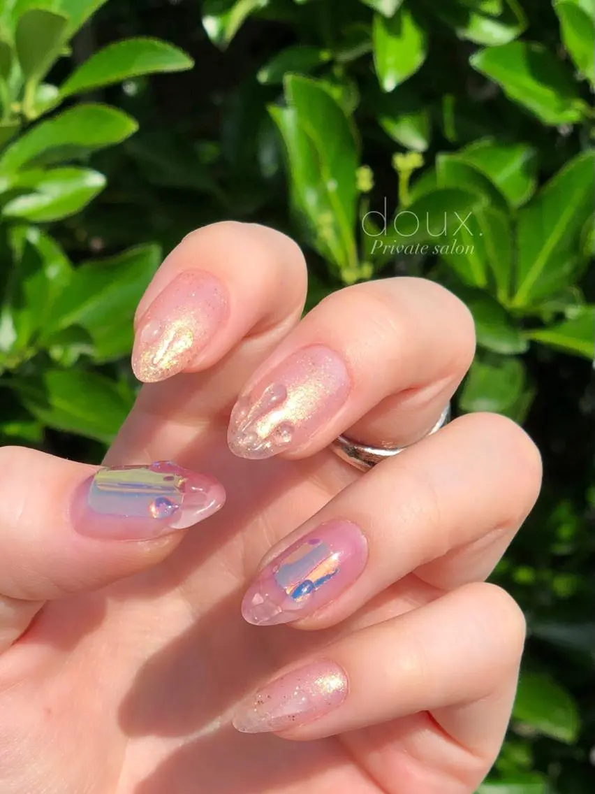 ネイル 氷ネイル・うるうるネイル ニュアンスネイル 春ネイル doux. nailのネイルデザイン