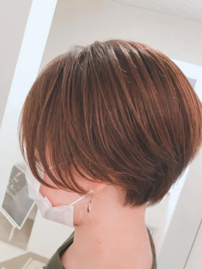 ショート カラー カット トリートメント 佐藤 美幸のヘアスタイル