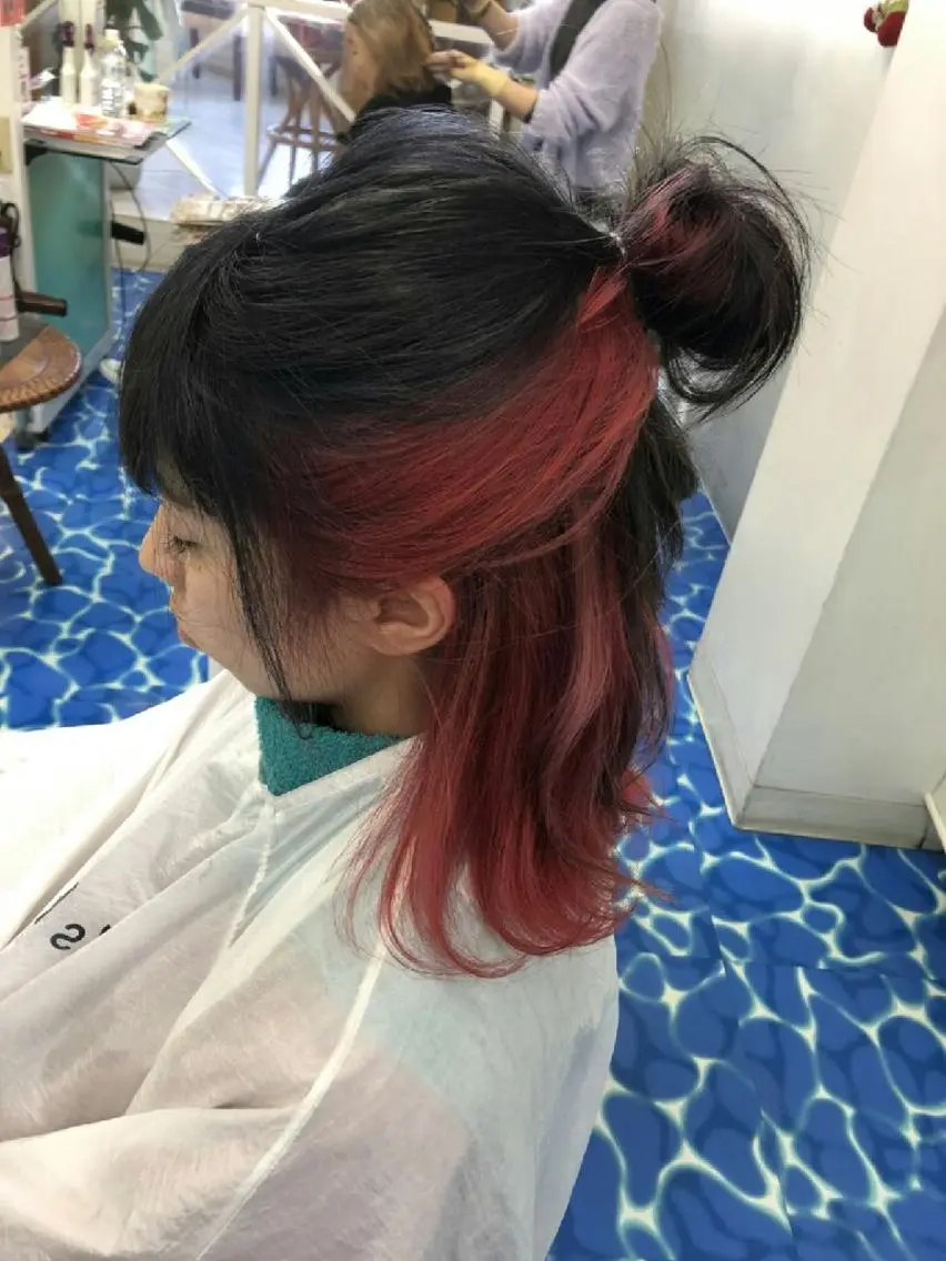 ミディアム CoCooN Hiromiのヘアスタイル