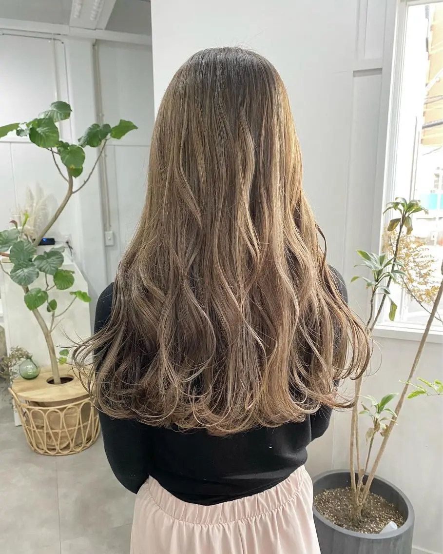 ロング カラー ヘアアレンジ ひなの .のその他イメージ