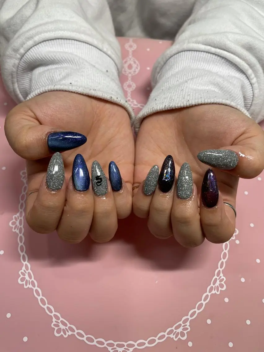 セミロング ネイル フラッシュネイル マグネットネイル ハンドネイル 《LB》ラブリエ Nail&eyeのマツエク・マツパデザイン