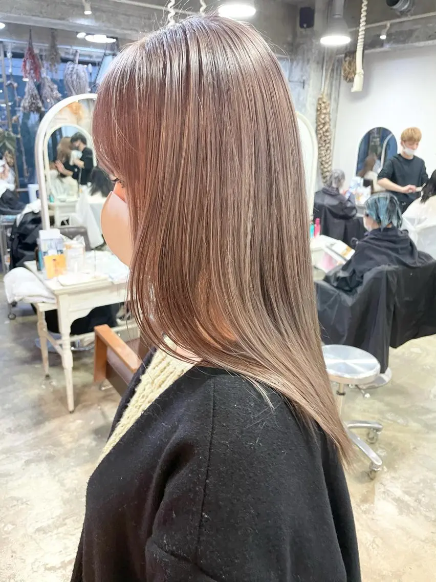 ミディアム カラー ヘアカラー suvvy hairsalonのヘアスタイル