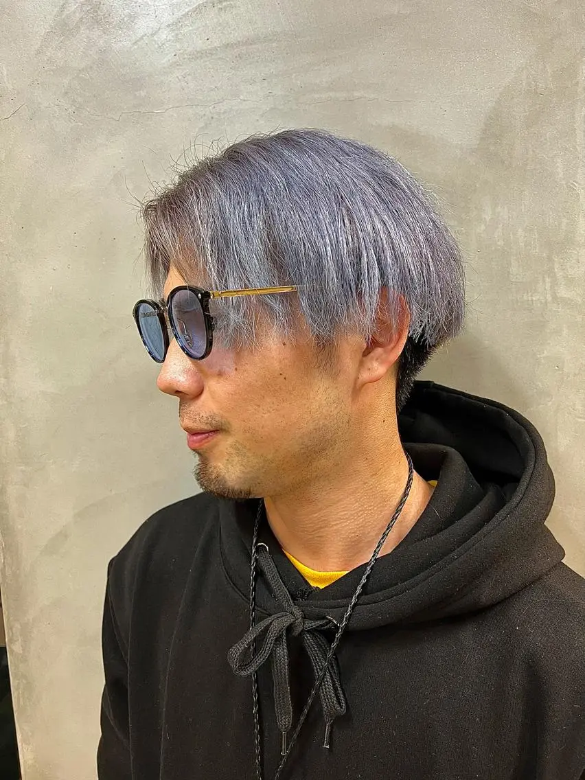 ショート メンズ メンズブリーチ アッシュ ヘアカラー 仲井間 賢雄 fifthのヘアスタイル