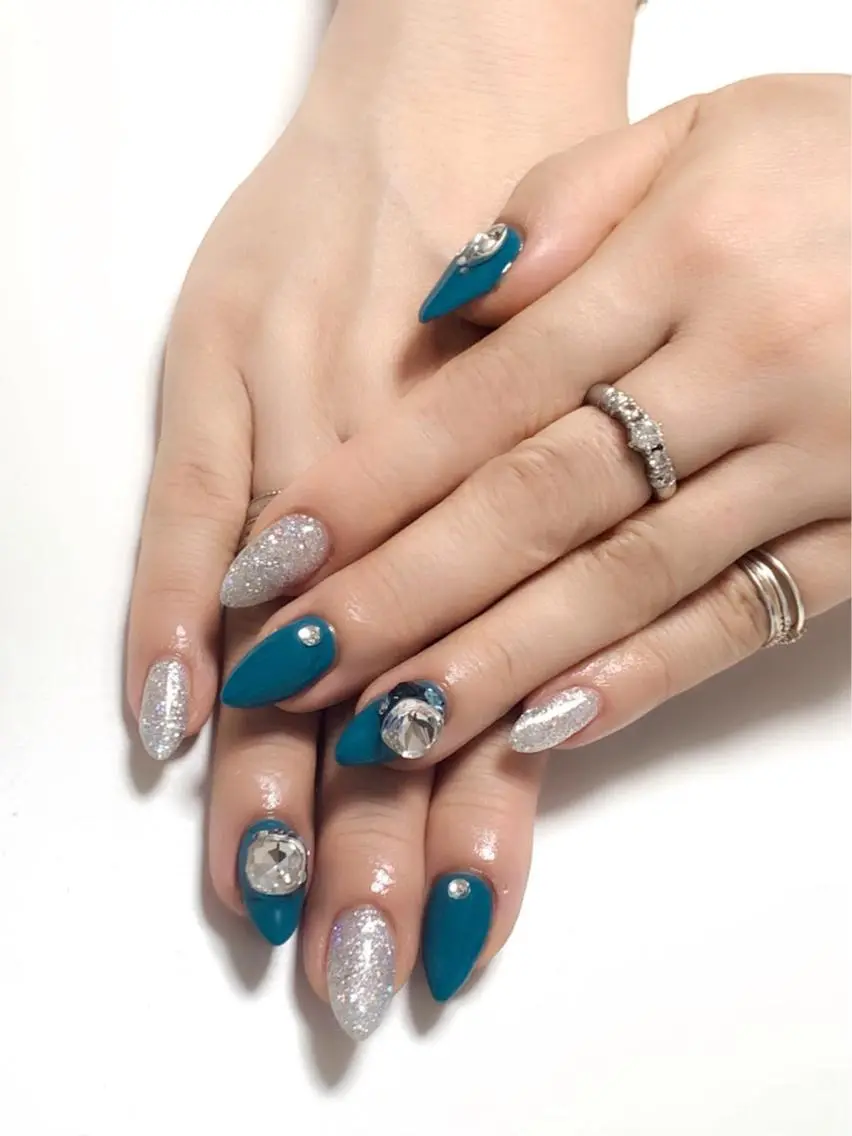 ネイル ブルー private salon NIKOのネイルデザイン