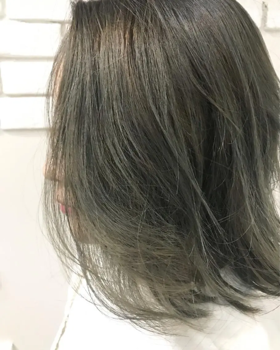 ショート カラー ヘアカラー トリートメント F. 梅田/ボブ/パーマのヘアスタイル