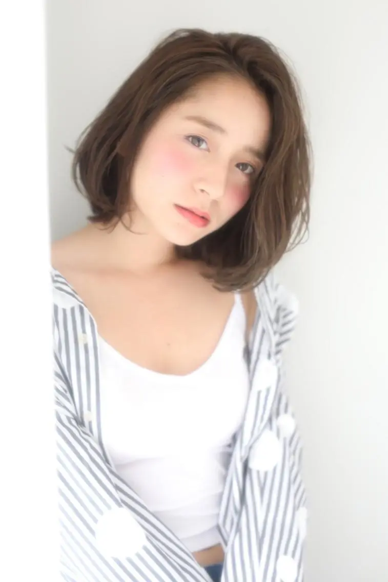 ミディアム カラー レイヤーカット✂️ 横浜No1♡下鳥翔子のヘアスタイル
