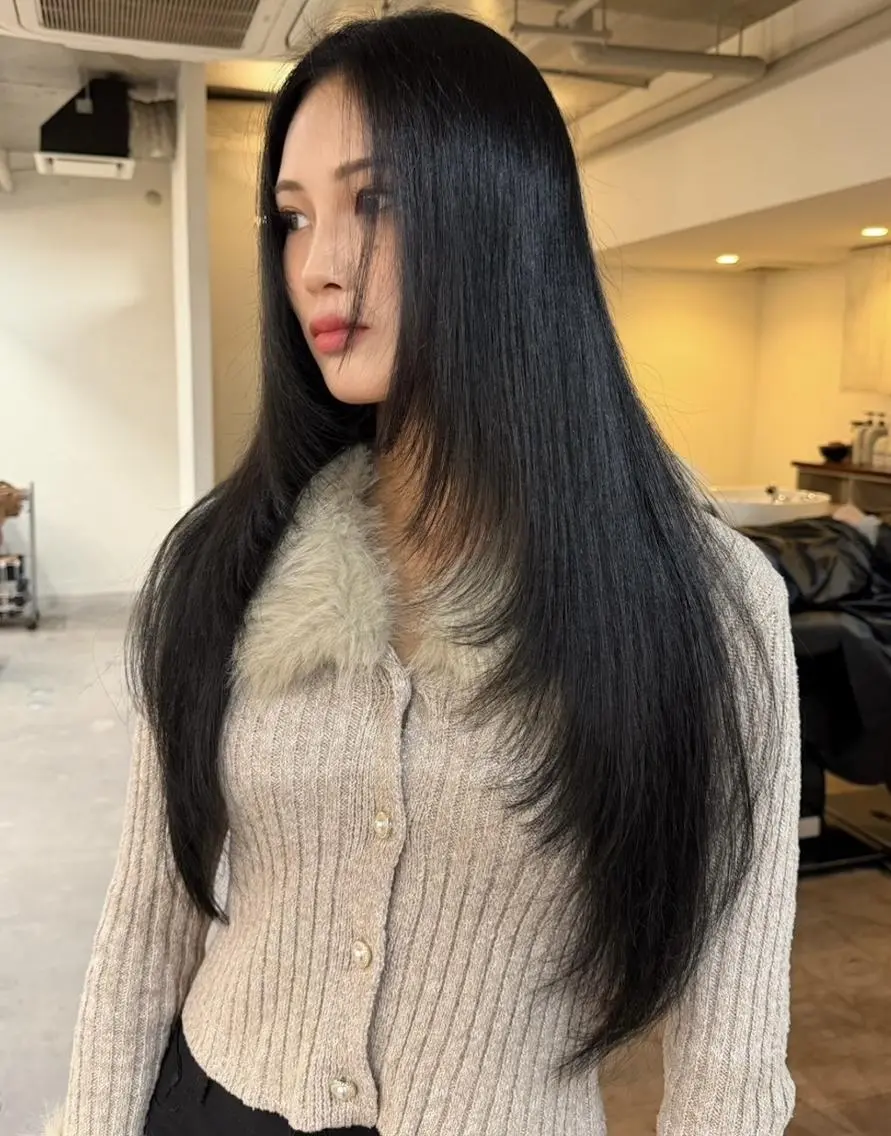 カラー ili 梅田のヘアスタイル