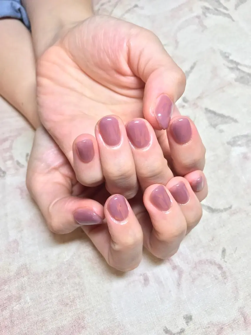 ネイル ニュアンスネイル ショートネイル コガ アオイのネイルデザイン