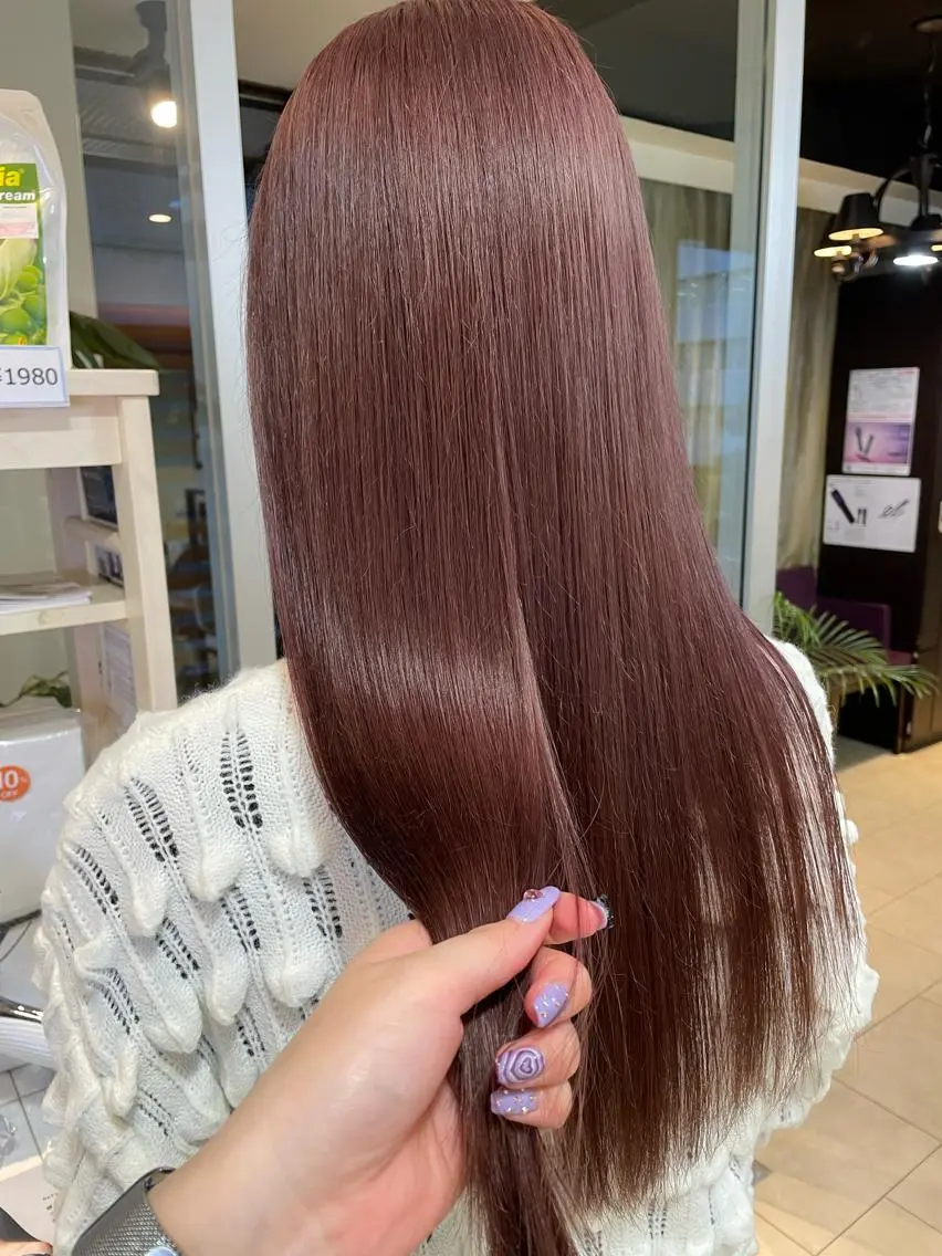 ロング ヘアカラー 'comma rinkaのヘアスタイル