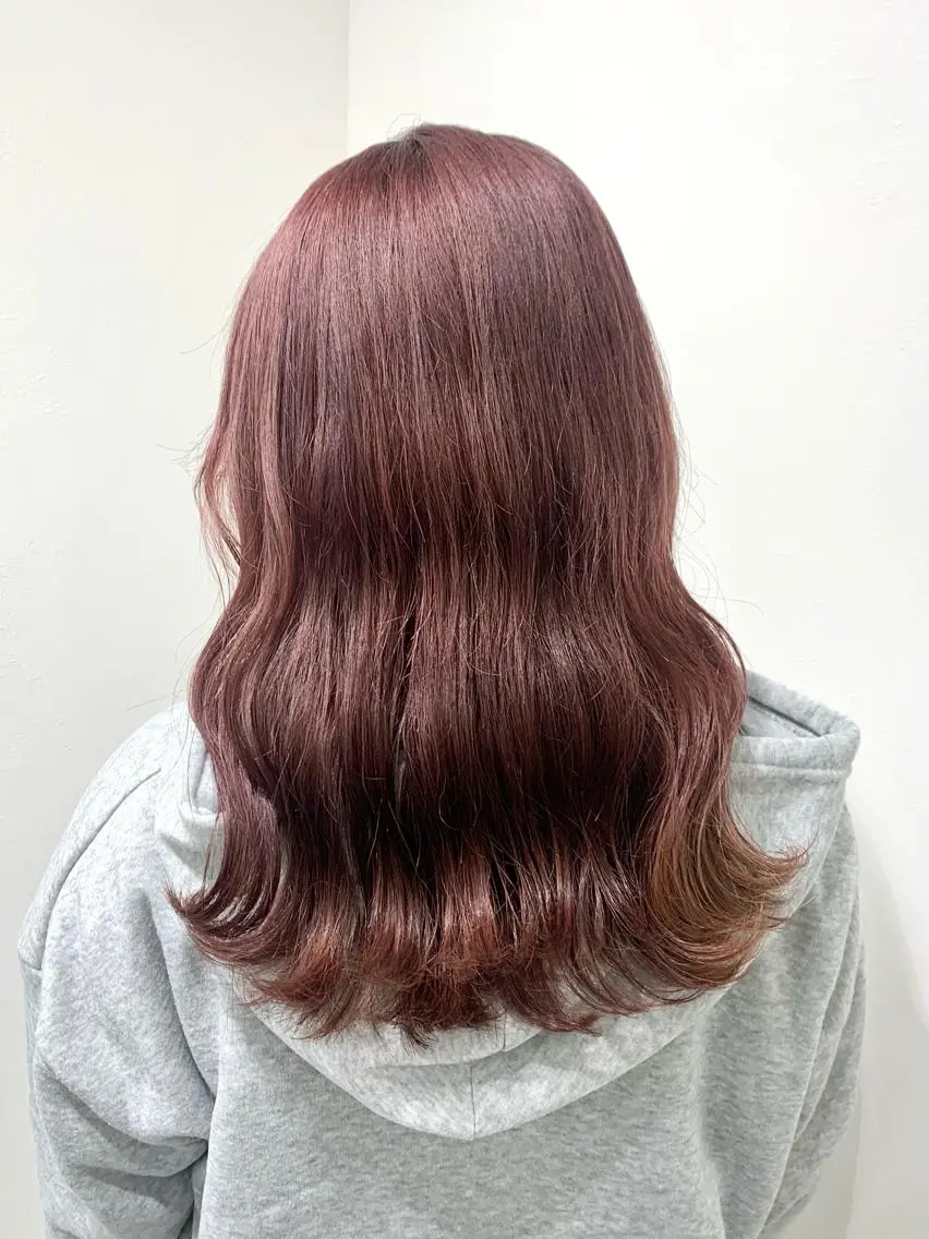 セミロング カラー レイヤー ハイトーン 暖色⭐︎KANAKOのヘアスタイル