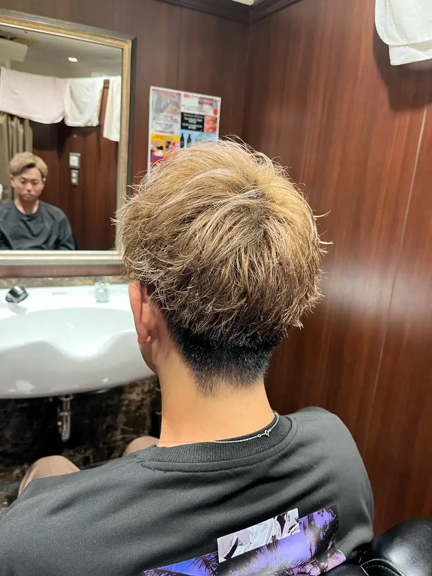 ショート メンズ マッシュ 刈り上げ 工藤 千織のヘアスタイル
