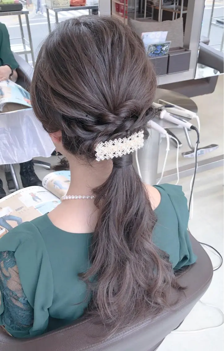 ロング ヘアアレンジ un 溝の口 伊豆本のマツエク・マツパデザイン