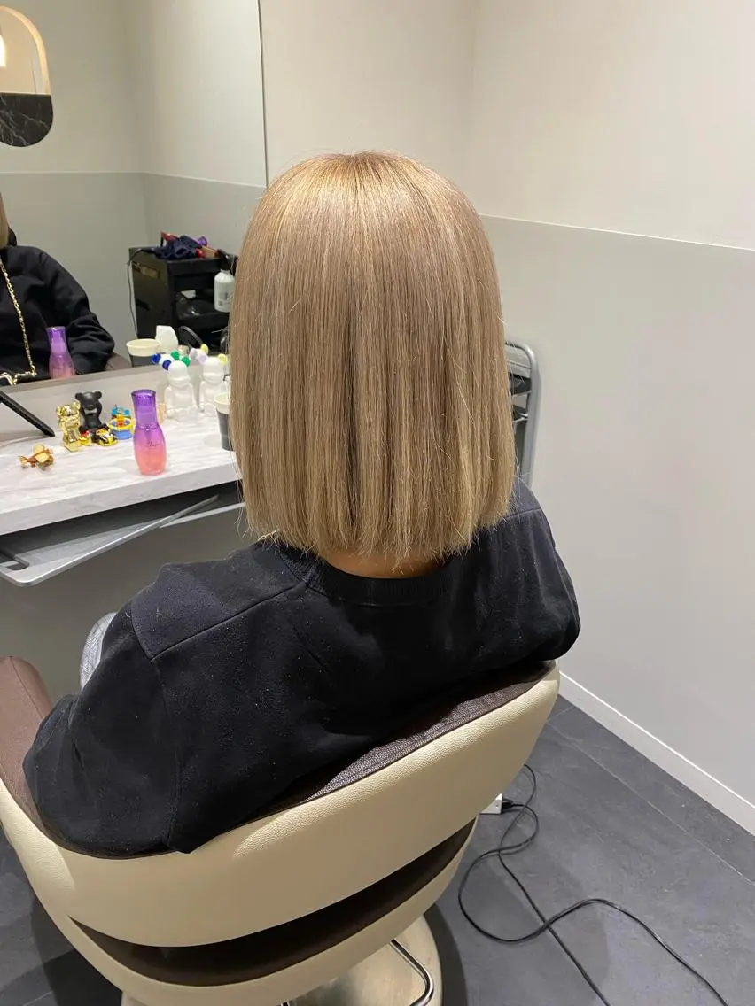 ショート カラー ヘアアレンジ 🫧新宿 透明感 カラー/サスケ🫧のヘアスタイル