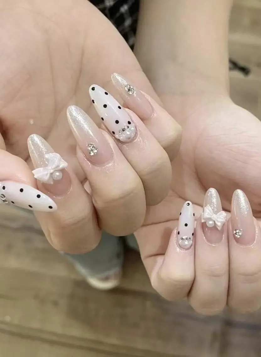 ネイル The Nail💛 Abeのネイルデザイン