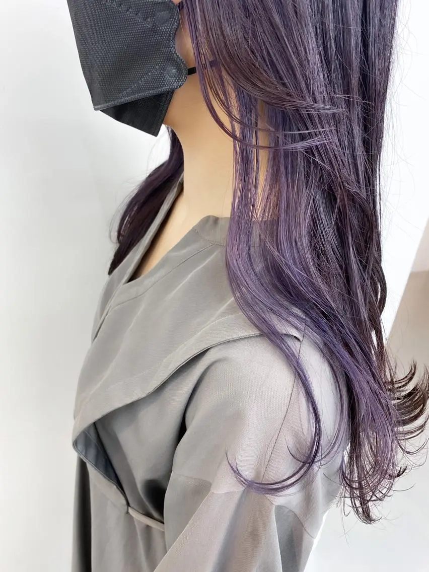 ロング カラー ブリーチ イヤリングカラー インナーカラー バイオレットカラー カット ヘアカラー トリートメント 丹羽 隼人/髪質改善 /韓国ヘア🇰🇷のヘアスタイル