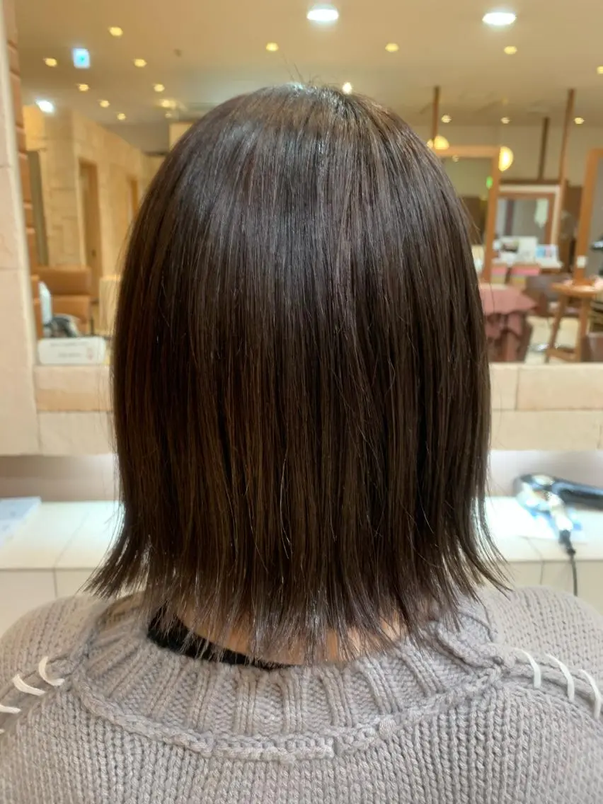 ショート カラー 切りっぱなしボブ ボブ 外ハネヘア カット ヘアカラー トリートメント 川崎　レイヤーカット /江口真正のヘアスタイル